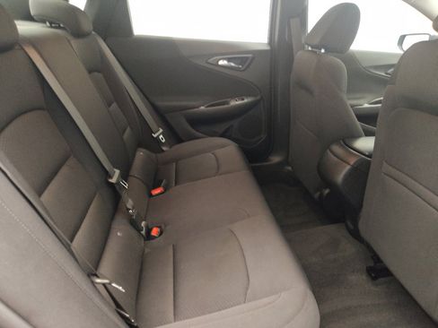 Used 2023 Chevrolet Malibu LS FWD image 19