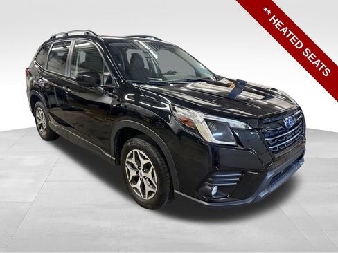 Used 2023 Subaru Forester Premium AWD/4WD image 9