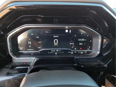 Used 2023 GMC Sierra 1500 SLT image 22