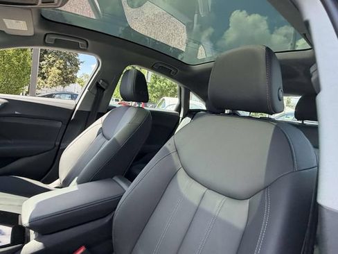 Used 2025 Audi A5 2.0T Premium Plus w/ Premium Plus AWD/4WD image 12