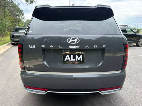 New 2026 Hyundai Palisade Calligraphy FWD image 5