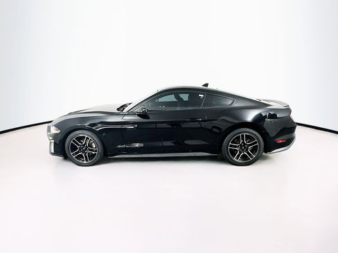 Used 2022 Ford Mustang Premium image 4