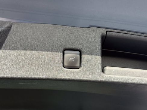 Used 2023 Ford Escape ST-Line w/ Tech Pack #1 FWD image 12