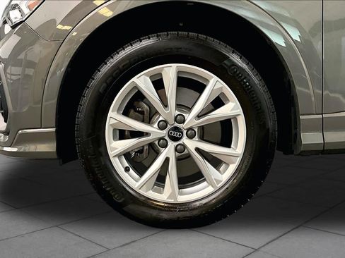 Certified 2024 Audi Q3 2.0T Premium AWD/4WD image 11