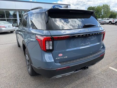 New 2026 Ford Explorer Active w/ Active Comfort Package AWD/4WD image 5