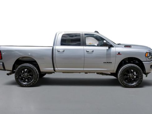 Used 2020 RAM 2500 Lone Star w/ Level 2 Equipment Group AWD/4WD image 5