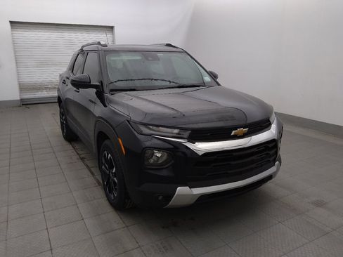 Used 2021 Chevrolet TrailBlazer LT w/ Convenience Package FWD image 13