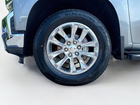 Used 2020 Chevrolet Silverado 1500 LTZ w/ LTZ Premium Package AWD/4WD image 38
