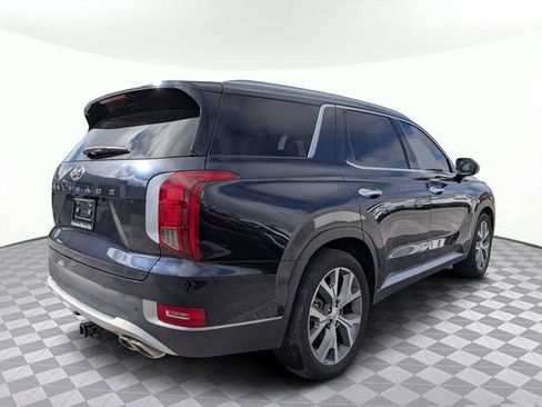 Used 2022 Hyundai Palisade SEL w/ 8P Bench Seat Package FWD image 3