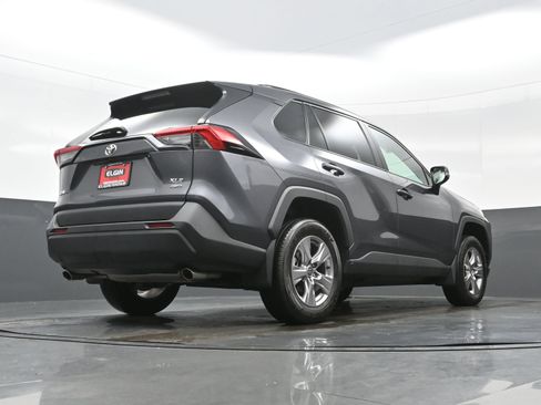 Used 2022 Toyota RAV4 XLE w/ Convenience Package AWD/4WD image 32