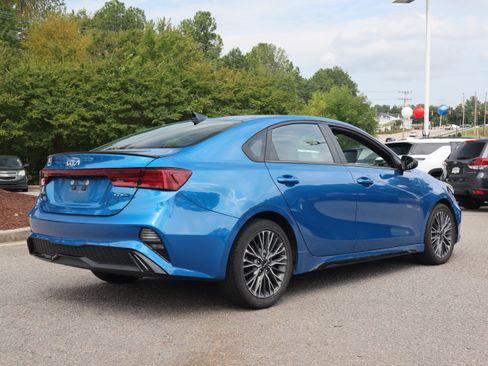 Used 2023 Kia Forte GT-Line w/ GT-Line Technology Package FWD image 5