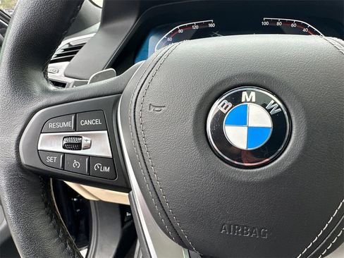 Used 2022 BMW X5 sDrive40i w/ Parking Assistance Package image 26