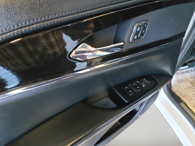 Used 2021 Lincoln Nautilus AWD image 10