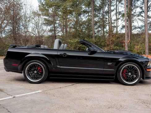 Used 2008 Ford Mustang GT image 5