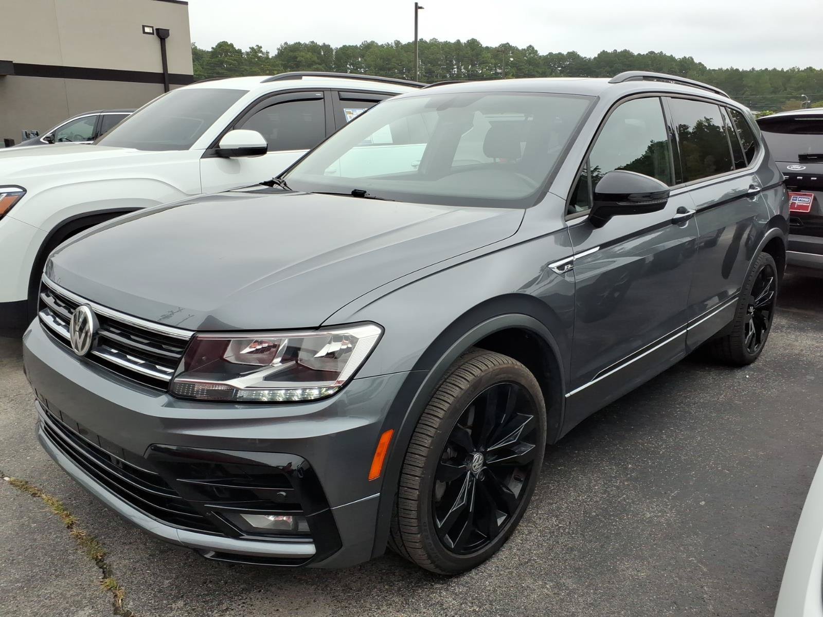 Used 2021 Volkswagen Tiguan SE R-Line AWD/4WD image 1