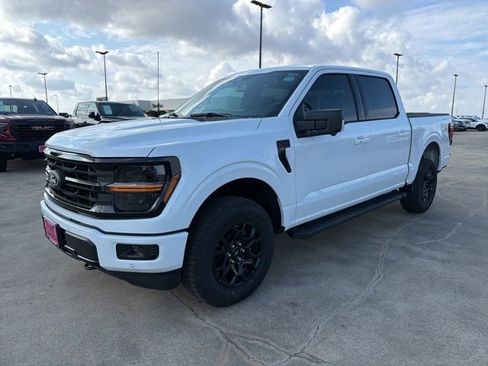 New 2025 Ford F150 XLT w/ Equipment Group 302A MID image 3