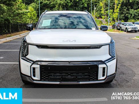 Used 2024 Kia EV9 GT-Line AWD/4WD image 10