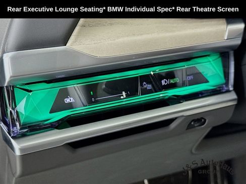 Used 2023 BMW 760i xDrive AWD/4WD image 10