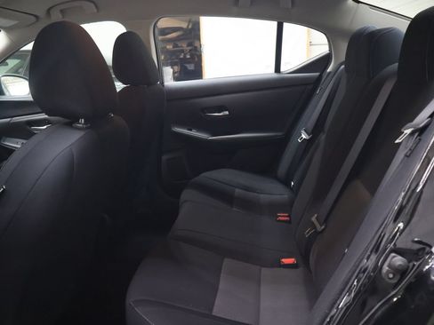 Used 2023 Nissan Sentra SV FWD image 14