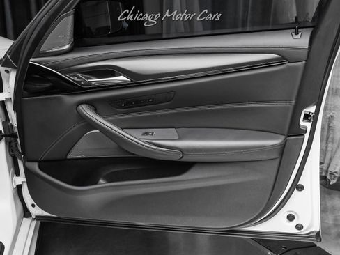 Used 2021 BMW M5 w/ Executive Package AWD/4WD image 42