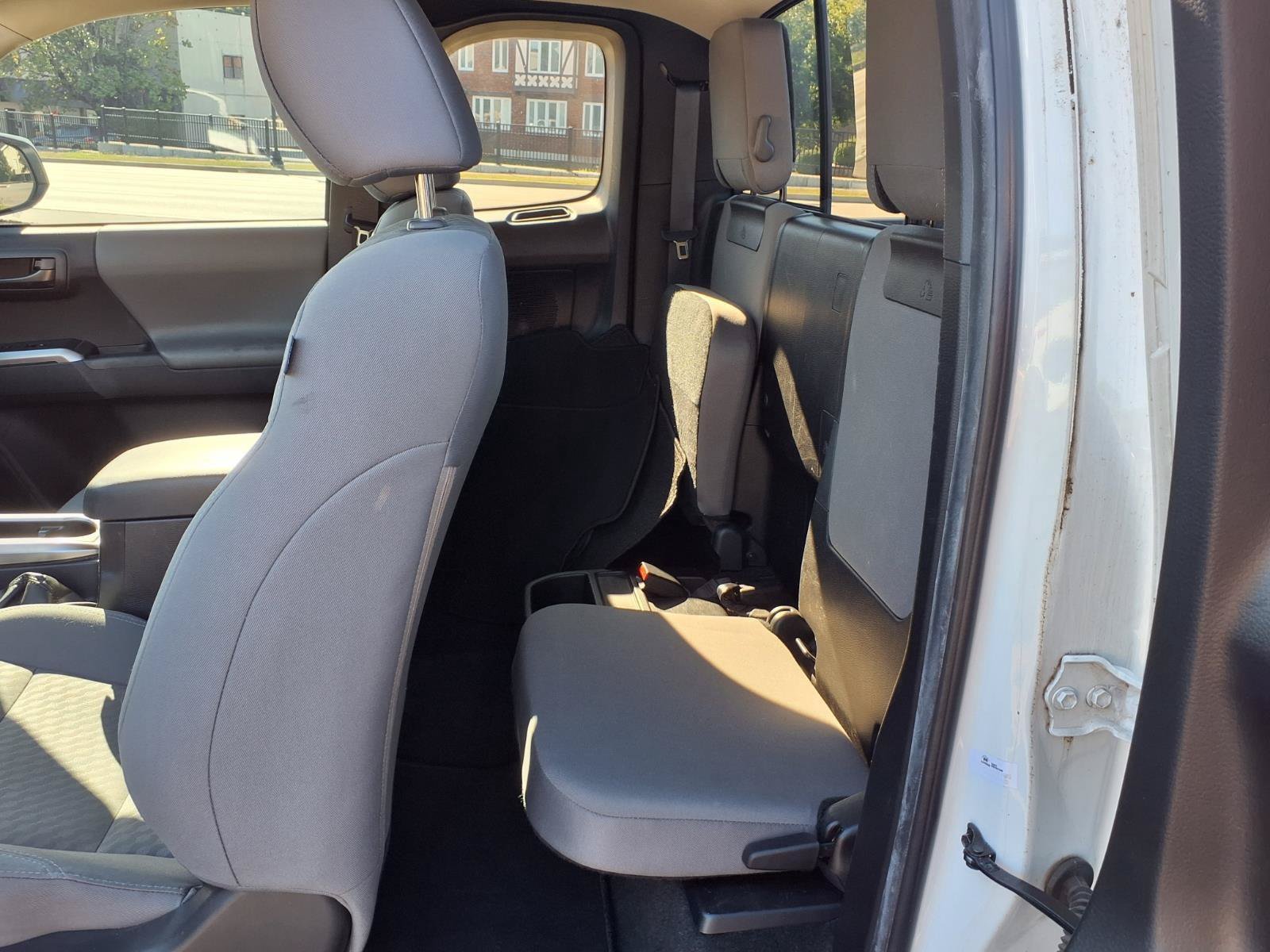 Used 2023 Toyota Tacoma SR5 RWD image 23