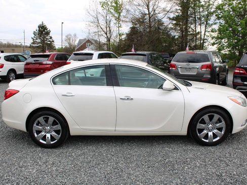 Used 2013 Buick Regal Premium FWD image 6