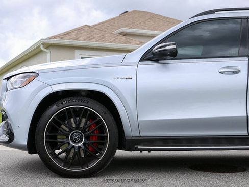 Used 2026 Mercedes-Benz GLS 63 AMG 4MATIC image 4