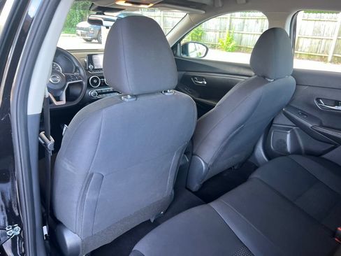Certified 2023 Nissan Sentra S FWD image 9