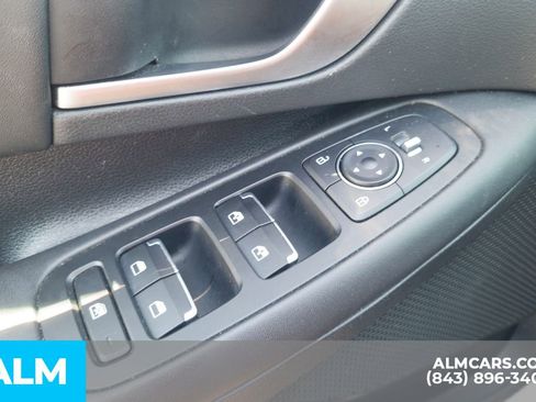 Used 2025 Hyundai Sonata SEL FWD image 18