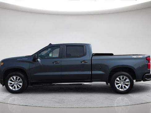 Used 2021 Chevrolet Silverado 1500 Custom w/ LPO, Dark Essentials Package AWD/4WD image 15
