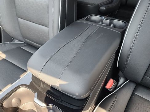 New 2026 Buick Enclave Sport Touring w/ Super Cruise Package image 33