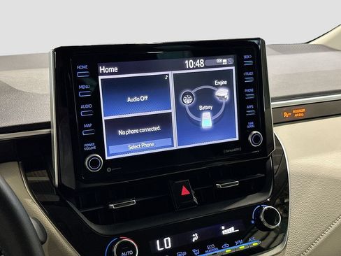 Used 2022 Toyota Corolla LE w/ Premium Interior Package FWD image 14