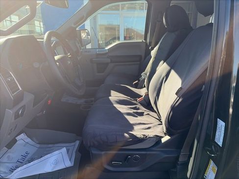 Used 2015 Ford F150 XLT w/ Equipment Group 302A Luxury image 9