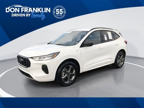 Used 2023 Ford Escape ST-Line image 1