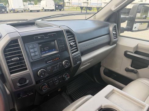 Used 2017 Ford F350 XL w/ XL Value Package RWD image 11