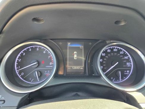 Used 2018 Toyota Camry SE image 22