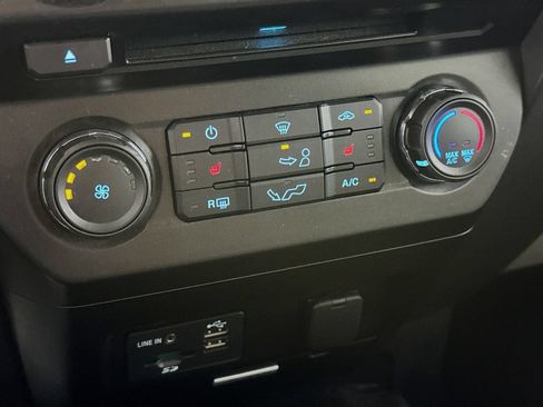 Used 2015 Ford F150 XLT w/ Equipment Group 302A Luxury RWD image 17