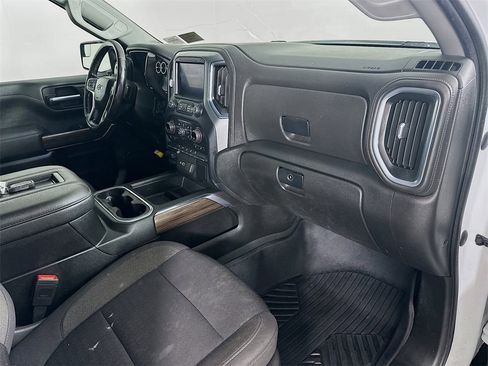 Used 2021 Chevrolet Silverado 1500 RST image 30