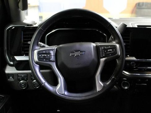 Used 2025 Chevrolet Silverado 2500 LT w/ Trail Boss Package AWD/4WD image 18