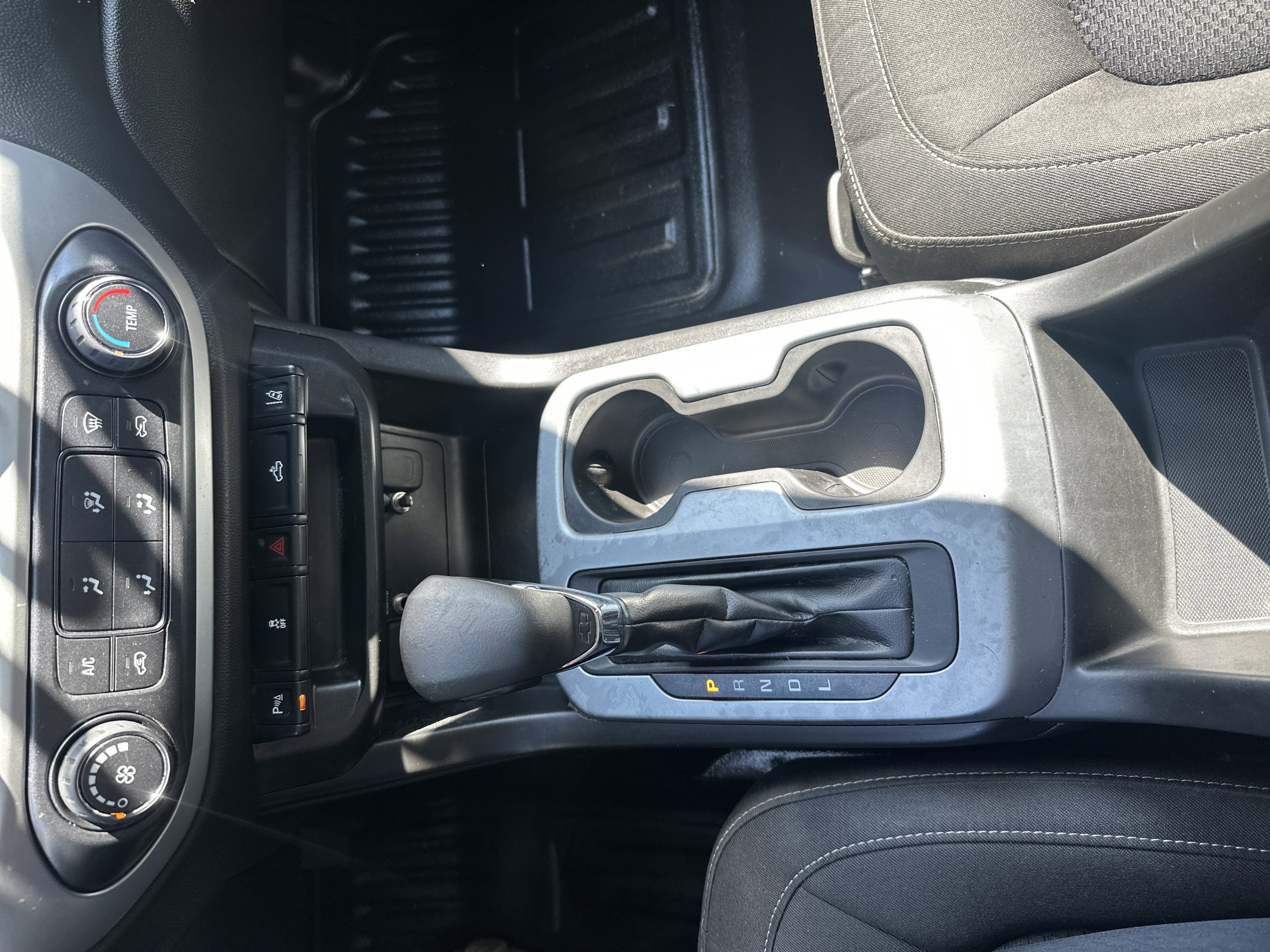 Used 2022 Chevrolet Colorado LT w/ Fleet Safety Package AWD/4WD image 15