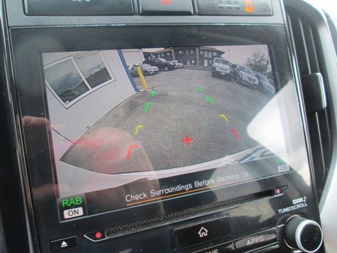 Used 2022 Subaru Ascent Premium w/ Convenience Package image 17