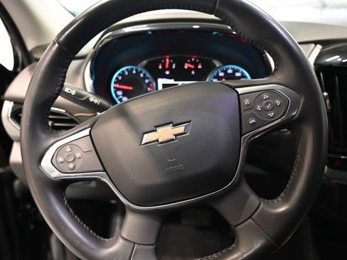 Used 2018 Chevrolet Traverse LT image 23