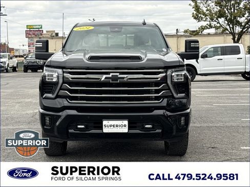 Used 2024 Chevrolet Silverado 3500 High Country w/ Technology Package image 15