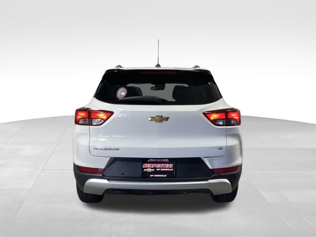 Used 2021 Chevrolet TrailBlazer LT w/ Convenience Package FWD image 9