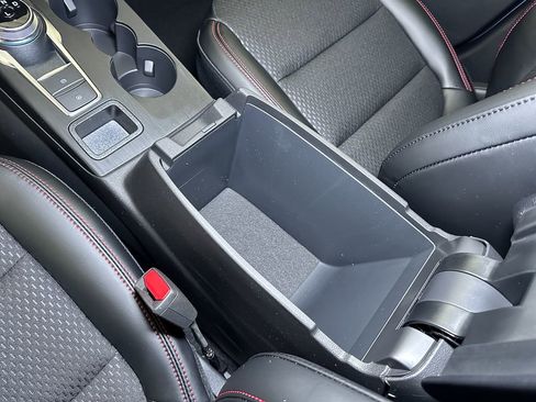 New 2026 Ford Escape ST-Line w/ Tech Pack #1 image 31