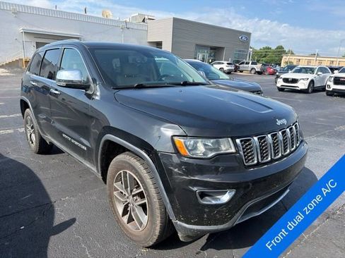 Used 2018 Jeep Grand Cherokee Limited AWD/4WD image 3