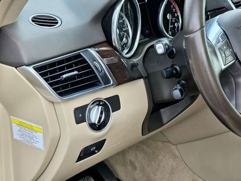 Used 2014 Mercedes-Benz ML 350 4MATIC image 16