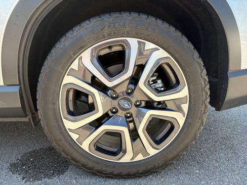 Used 2024 Subaru Ascent Touring AWD/4WD image 26