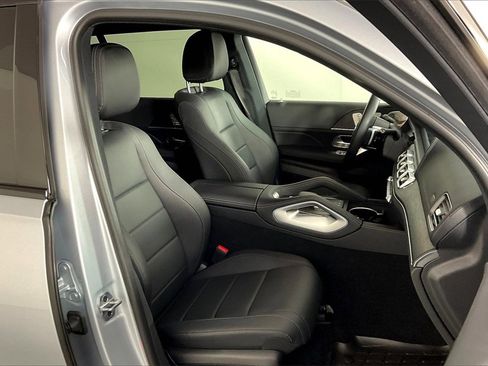 Used 2025 Mercedes-Benz GLS 450 GLS 450 image 7