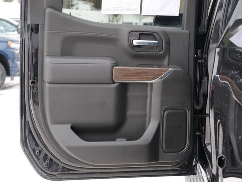 Used 2022 Chevrolet Silverado 1500 High Country image 26